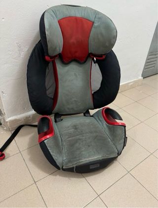 Alzador de coche. Regalo silla de coche