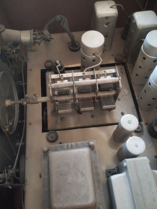 Mueble radio tocadiscos