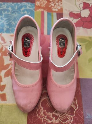 TRAJE FLAMENCA NIÑA + REGALO