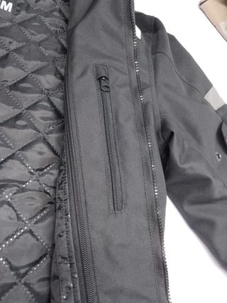 Chaqueta moto a estrenar