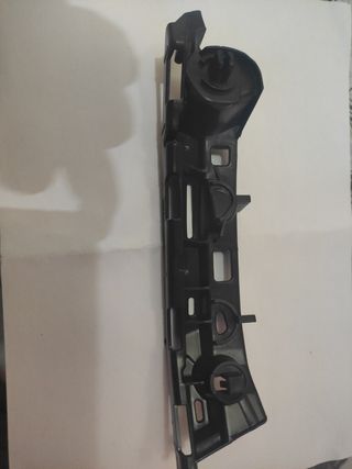 Soporte paragolpe Toyota Aygo