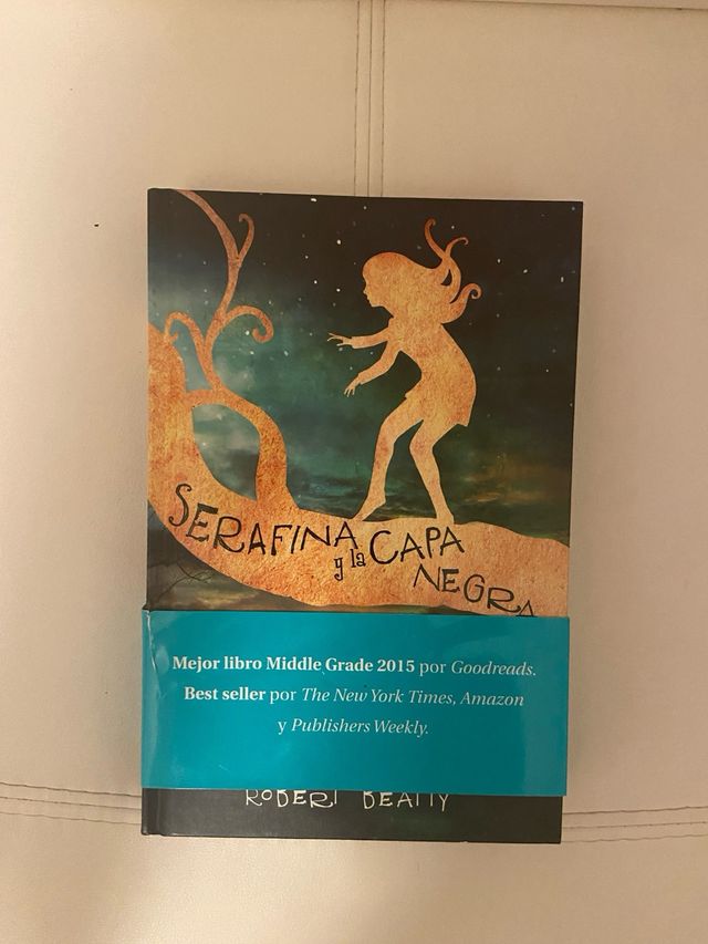 Libro “ serafina y la capa negra”