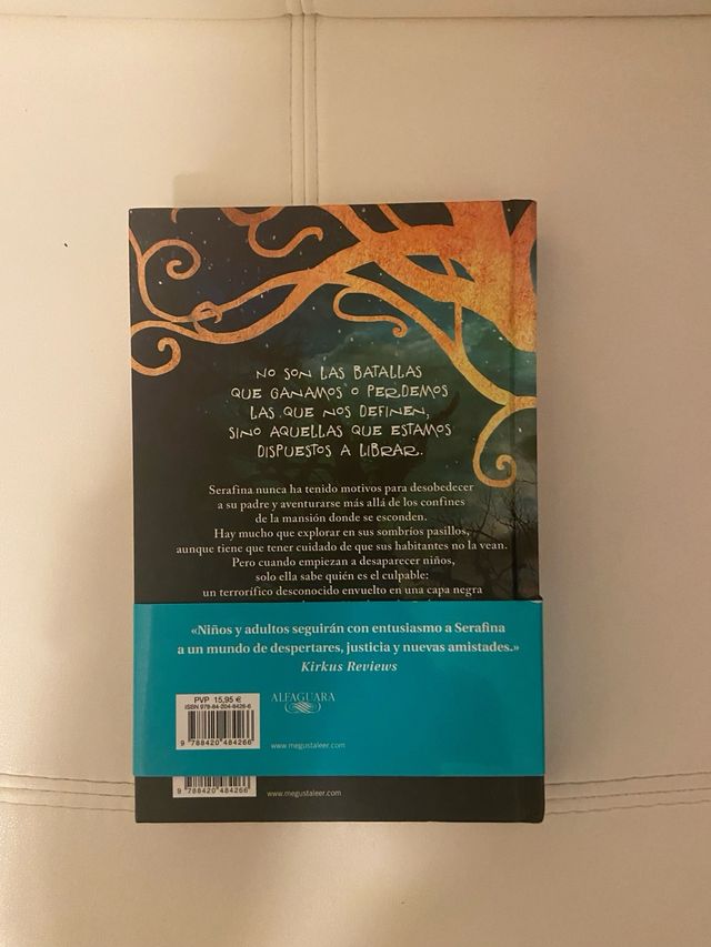 Libro “ serafina y la capa negra”