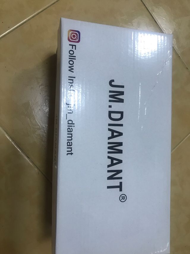 Sandalias de mujer NUEVAS. azul marino. numero 37