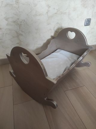 Cuna madera