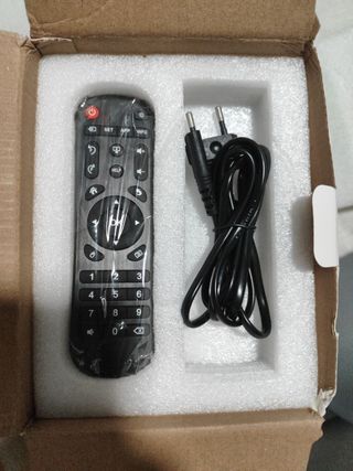 Proyector 4K, 300 Lúmenes ANSI, 1080P