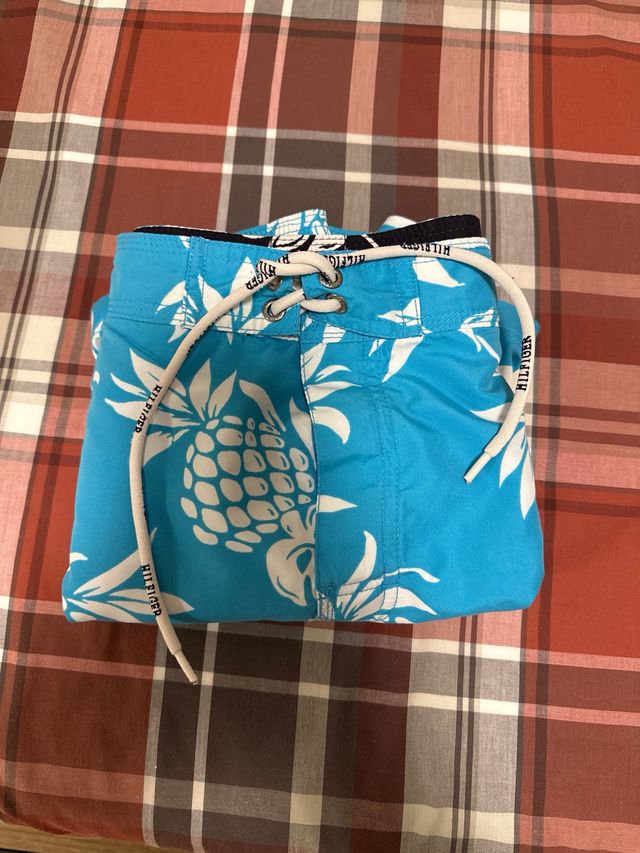 Bañador Tommy Hilfiguer talla S