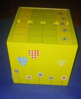 Álbum de fotos en caja de madera