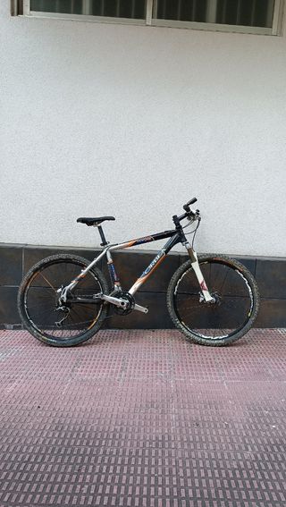 MTB bicicleta cuadro Orbea de aluminio y muy liger