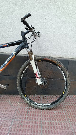 MTB bicicleta cuadro Orbea de aluminio y muy liger