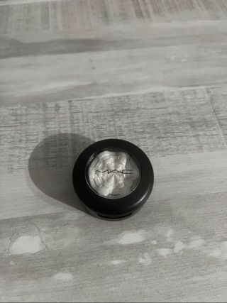 Sombra de ojos MAC NUEVA