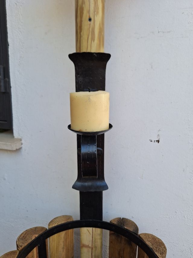 Candelabro de pared en forja