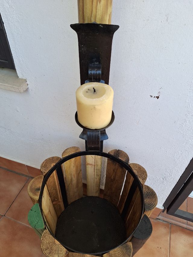 Candelabro de pared en forja