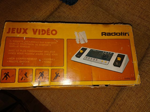 Consola Antigua Funcionando