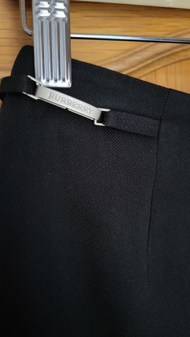 Falda, Burberry