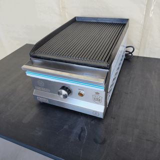 AL 🔲 Plancha Hierro Ranurada [30 cm]