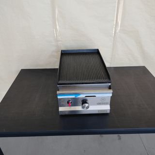 AL 🔲 Plancha Hierro Ranurada [30 cm] Gas