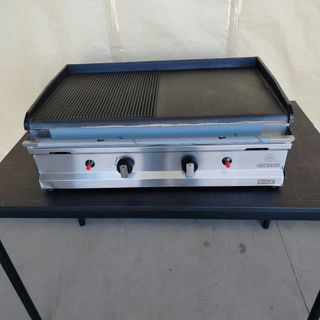 AL 🔲 Plancha Hierro ½ Ranurada [70 cm] Gas