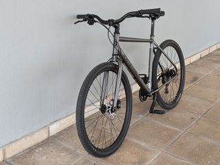 Bicicleta urbana Bombtrack Munroe Al
