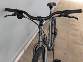 Bicicleta urbana Bombtrack Munroe Al