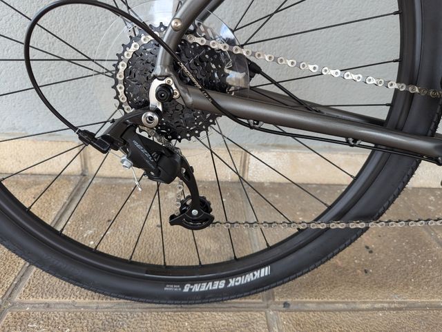 Bicicleta urbana Bombtrack Munroe Al 