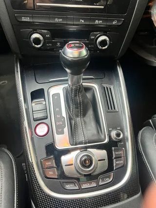 Audi SQ5 2015