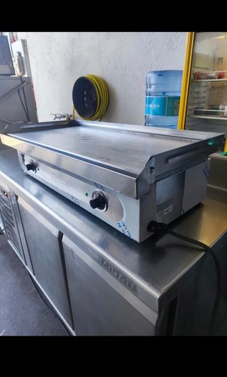 Plancha eléctrica MUNDIGAS 