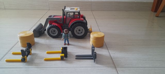 PLAYMOBIL REF: 6867 TRACTOR