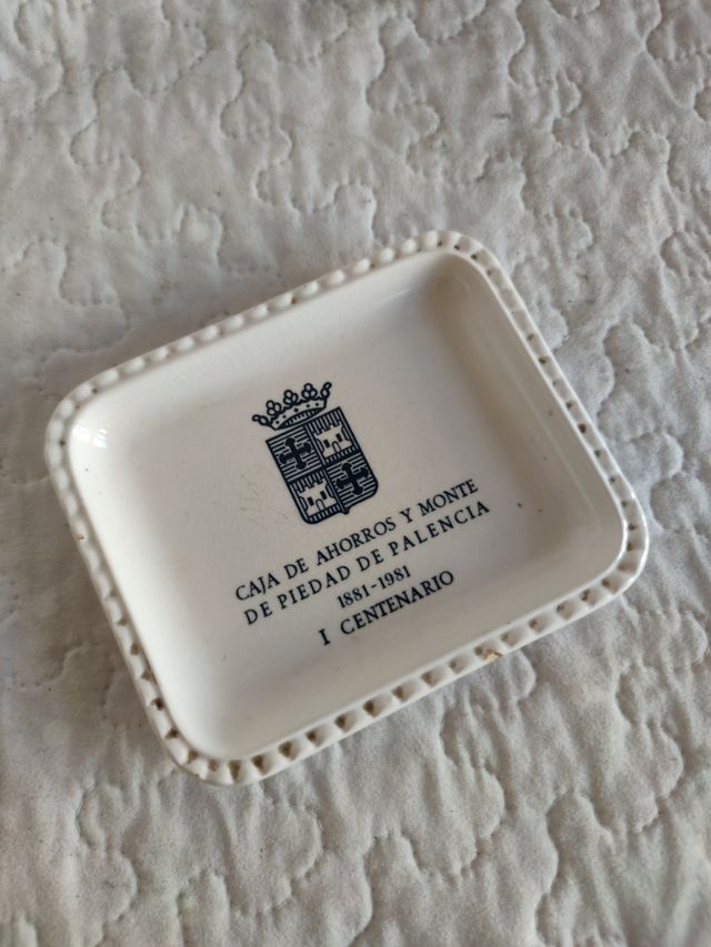 Cenicero o bandeja Palencia centenario