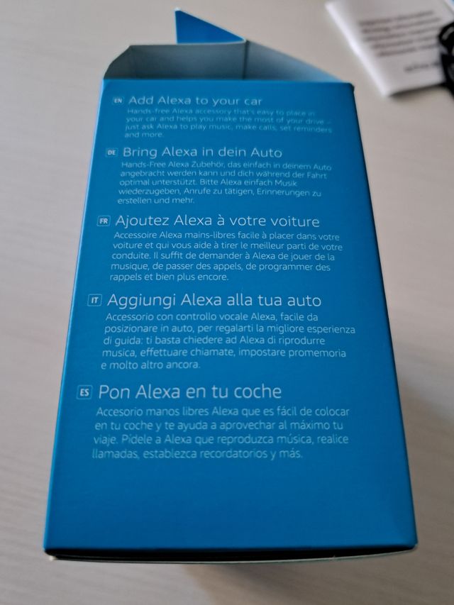 Echo auto. Accesorio Alexa para el coche