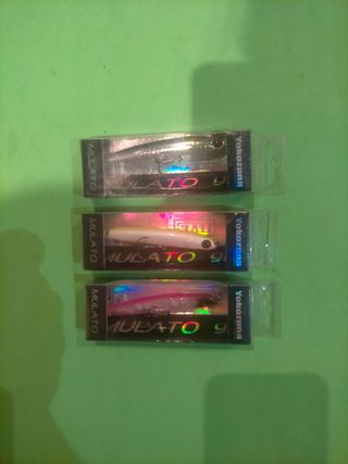3 Señuelos artificiales pesca Yokozuna Mulato.