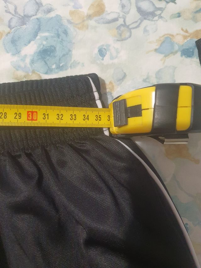 Completo con pantaloncino da uomo