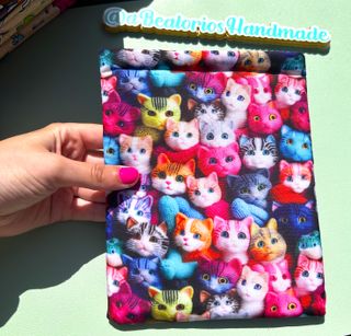 Funda libro bolsillo ebook kindle gatos 3d novela