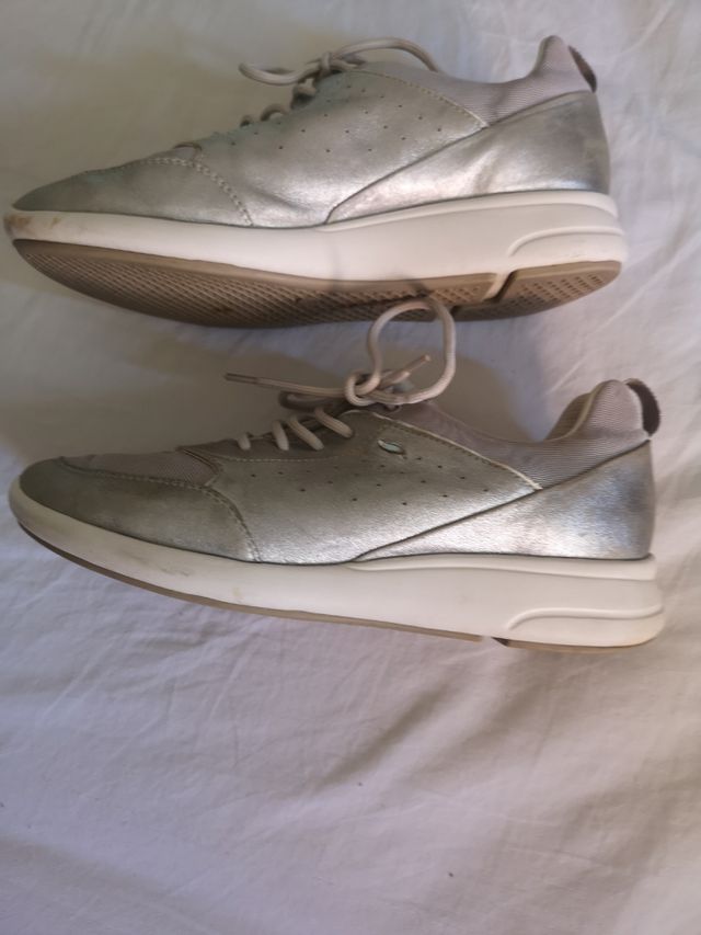 Zapatillas Geox 41. 25€