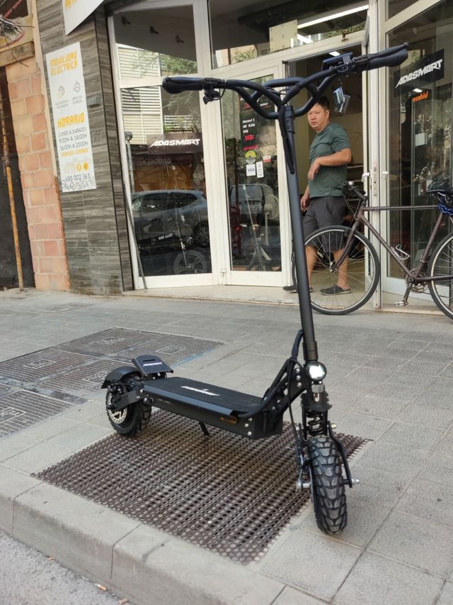 Patine eléctrico nuevo adasmart48vah15.6