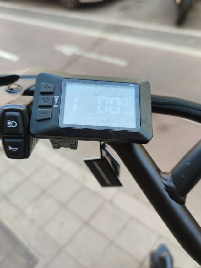 Patine eléctrico nuevo adasmart48vah15.6