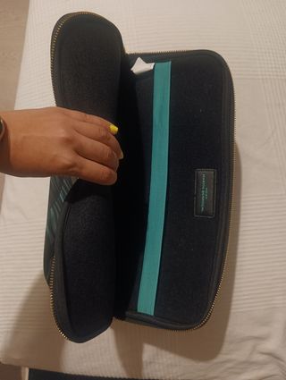Funda portátil 14'Vicky Martín Berrocal 