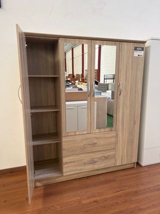 ARMARIO DE 4 PUERTAS CON ESPEJO NUEVO  