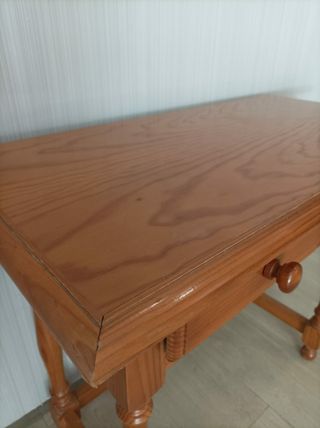 Mesa recibidor