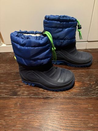 Botas de nieve niño (nuevas)