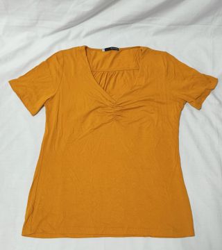 Camiseta manga corta escorpión Mostaza