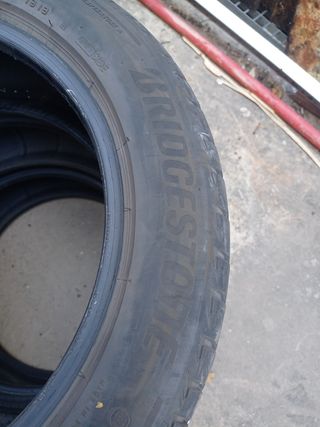 Neumático suelto 195 55 16