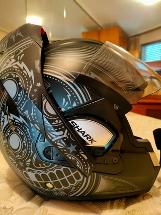 Cascos moto e intercomunicadores