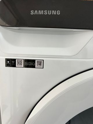 Secadora Samsung con bomba de calor (Carga frontal
