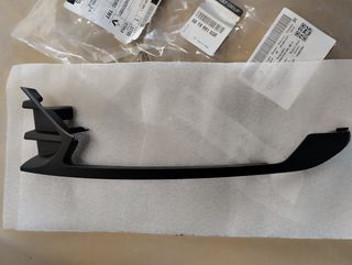 REJILLA IZQUIERDA FARO LED R. CLIO IV