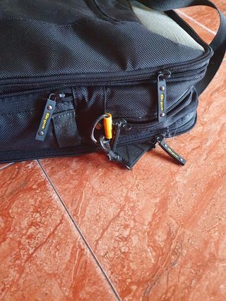 ORDENADOR MALETIN PORTATIL