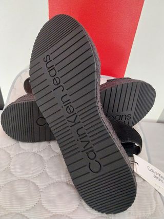 Sandalias de cuña tipo alpargatas Ck