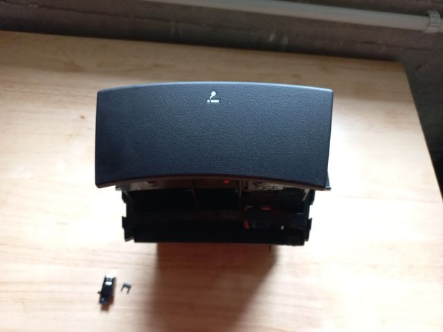 Cenicero para despiece, de Kia Ceed