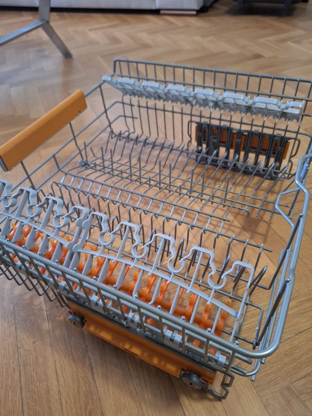 Lavastoviglie integrale Electrolux 67070R