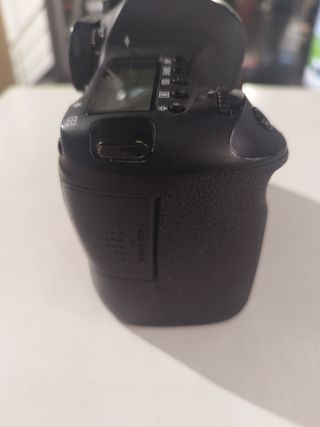 CAMARA CANON EOS 6D CUERPO REFLEX 59900 DISPAROS